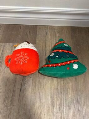 Plush Holiday Tree and Mug Decorative Throw Pillows - Green & Orange